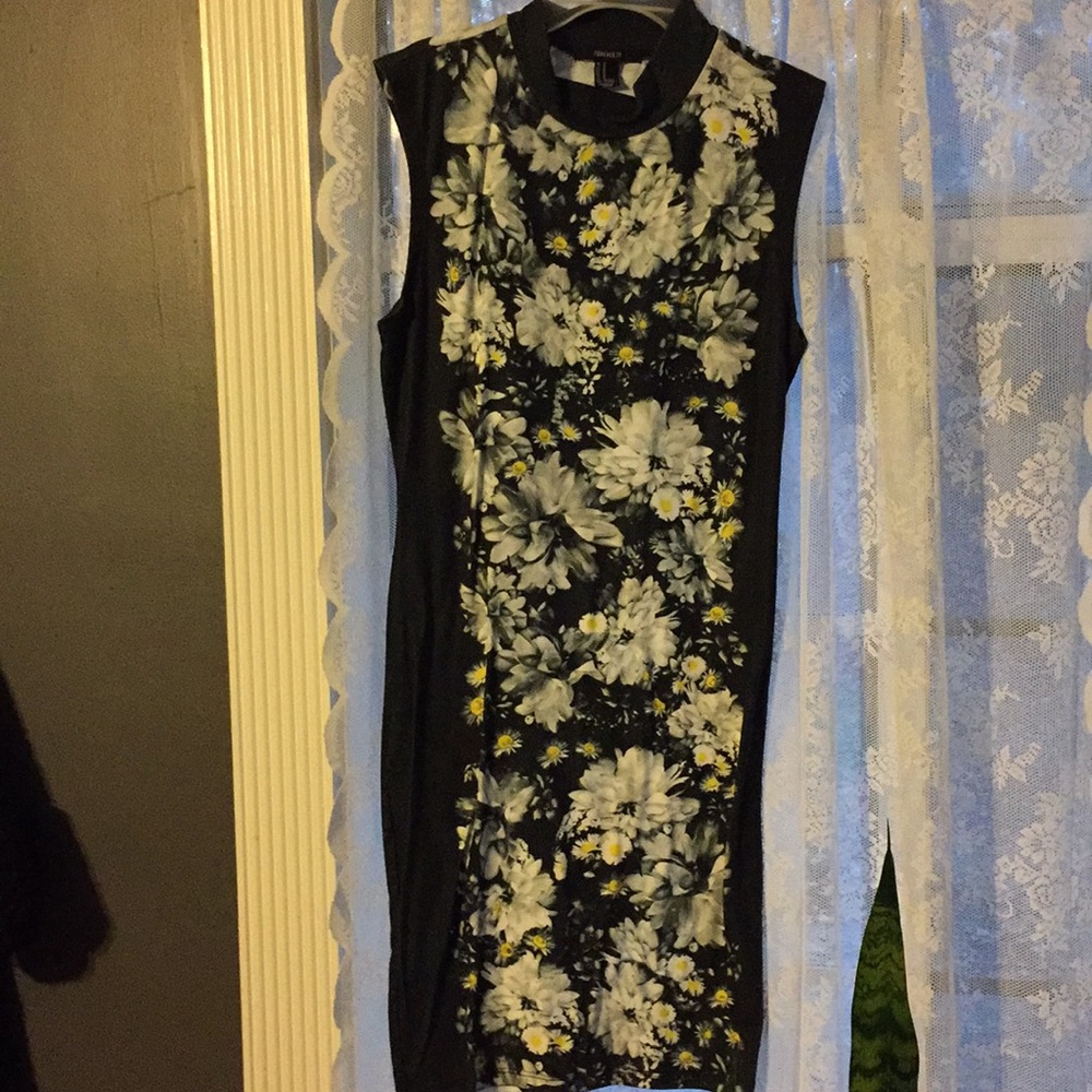 Body tight flower dress